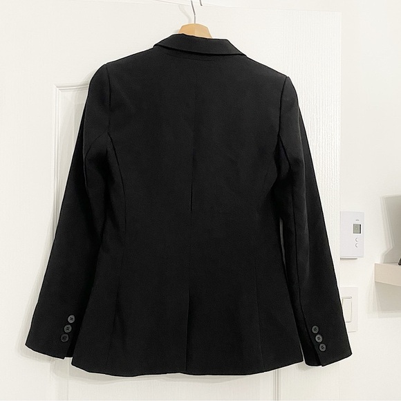 DYNAMITE | Black single button blazer - Picture 2 of 7
